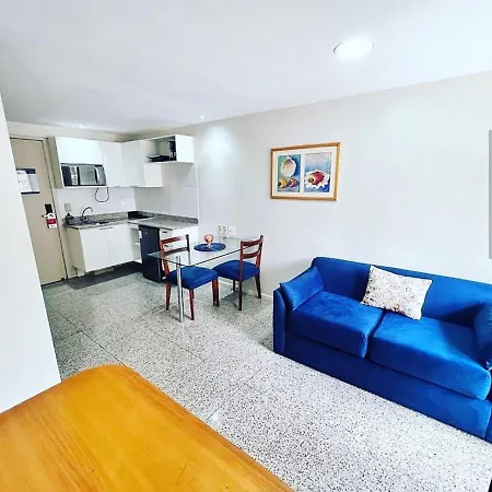 Apê Beira Mar Meireles Com Café Da Manhã 4*