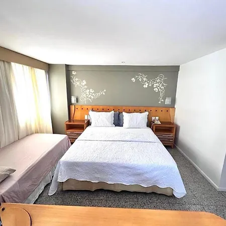 Apê Beira Mar Meireles Com Café Da Manhã Aparthotel 4*